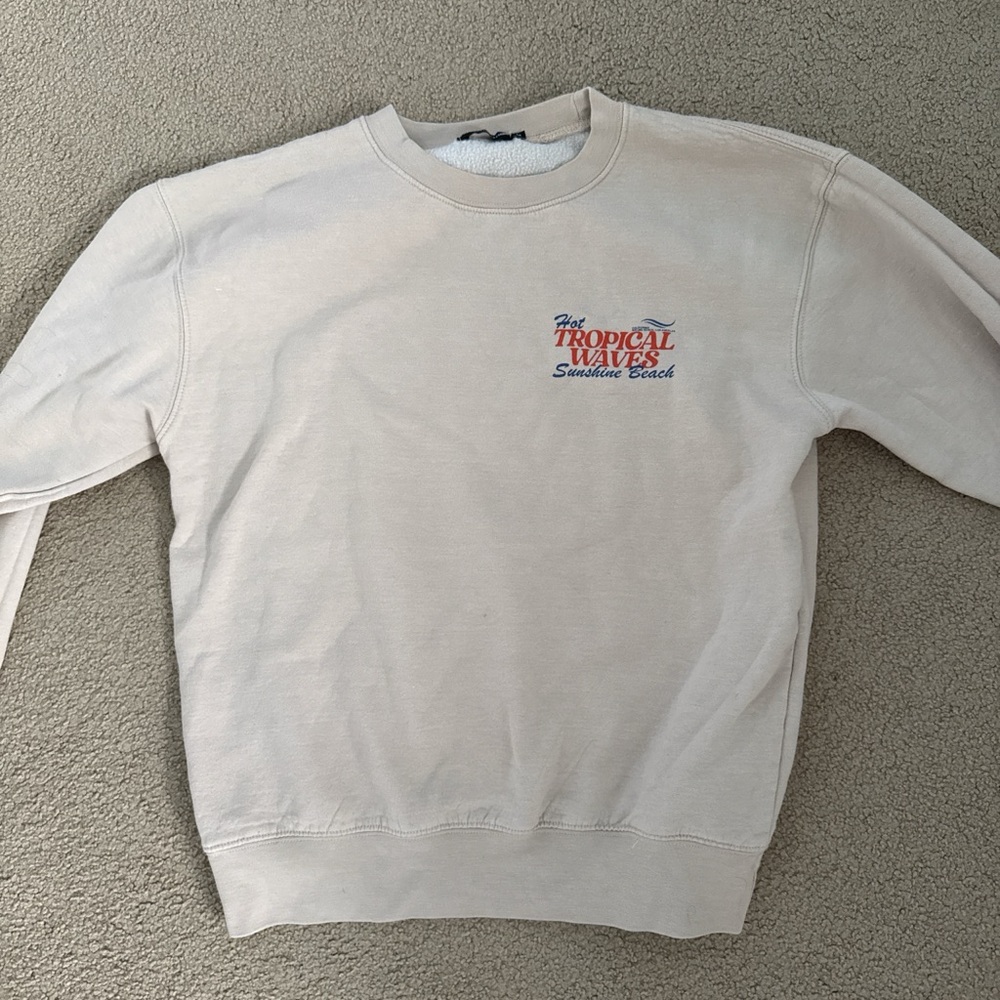 PrettyLittleThing Cream Sweatshirt